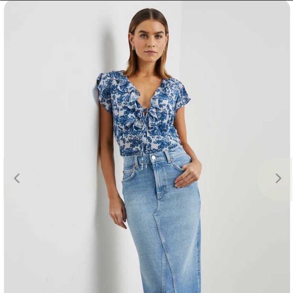 Rails Carmine Chambray Floral Top Lg